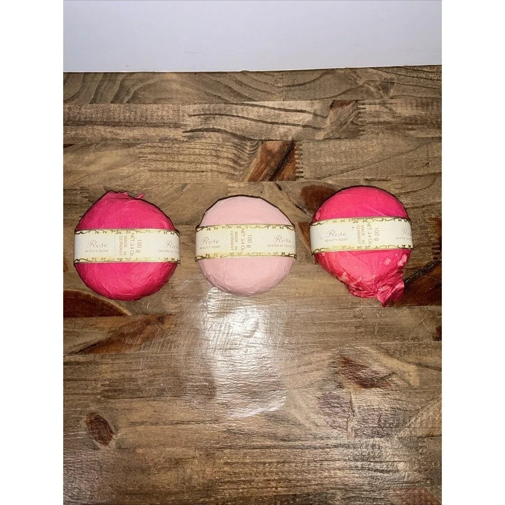 Vintage Victorian Edwardian Rose Beauty‎ Perfumed Soaps Germany NOS Set of 3